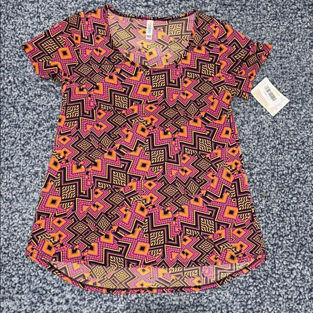 Lularoe - Classic Tee - Women’s Tee